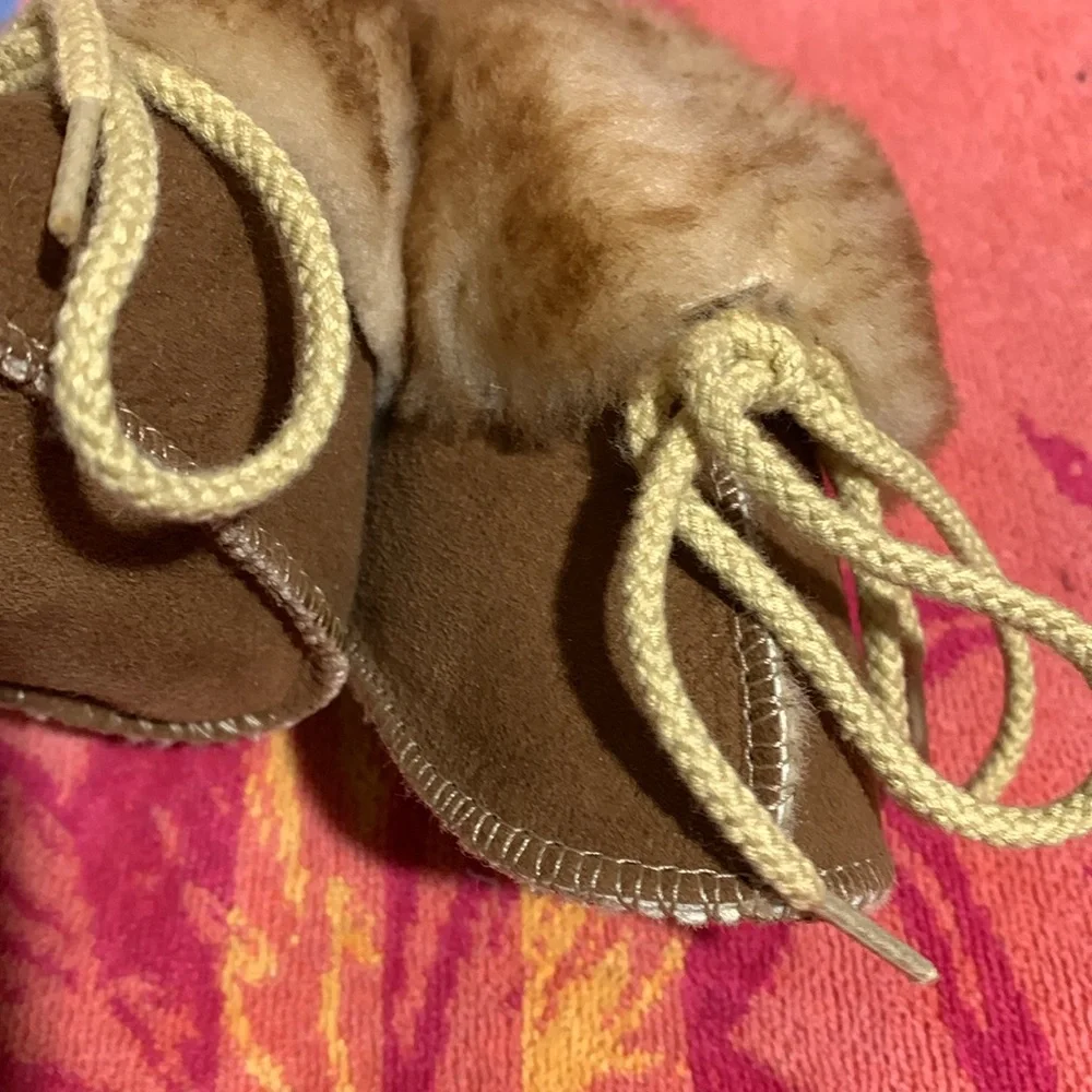 Mountain Sheepskin Moccasins Baby Shoes Small Infant Toddler Brown Tan New